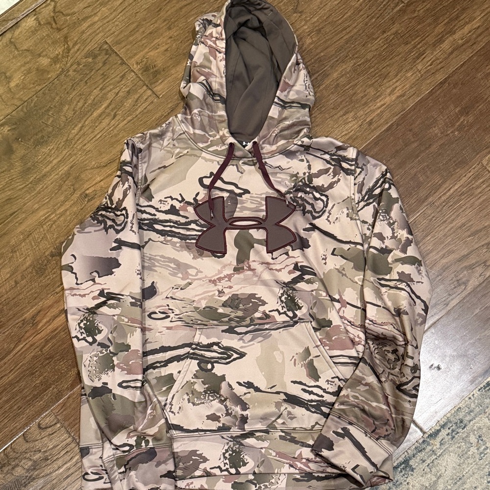 Youth Lg. Under Armour Camo Hoodie with Logo